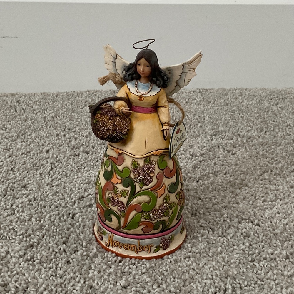 Jim Shore Heartwood Creek November figurine
